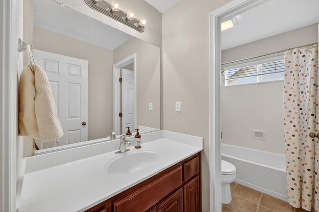 1556 Blue Beaver Way, Roseville, CA 95747