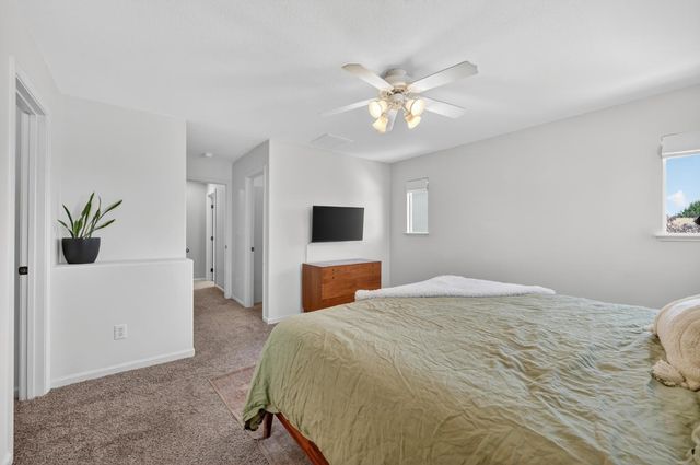 1556 Blue Beaver Way, Roseville, CA 95747