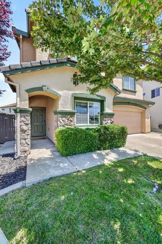 1556 Blue Beaver Way, Roseville, CA 95747
