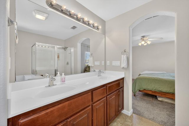 1556 Blue Beaver Way, Roseville, CA 95747