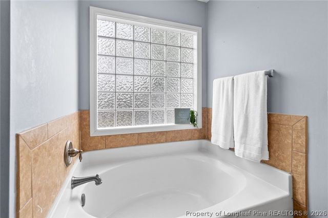 9008 Grouse Run Lane, Fayetteville, NC 28314