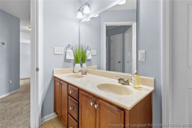 9008 Grouse Run Lane, Fayetteville, NC 28314