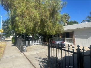 20957 Community, Los Angeles, CA 91304