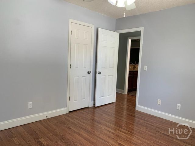 7308 Mayer Avenue, Savannah, GA 31410