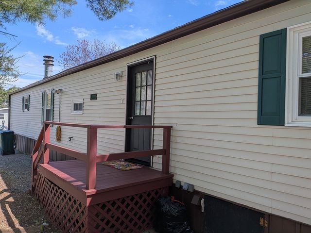 5 Cheryl Lane, Carver, MA 02330