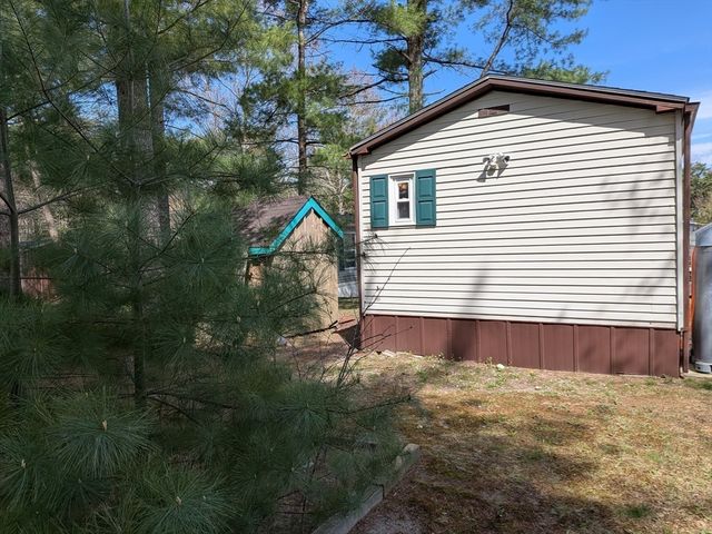 5 Cheryl Lane, Carver, MA 02330