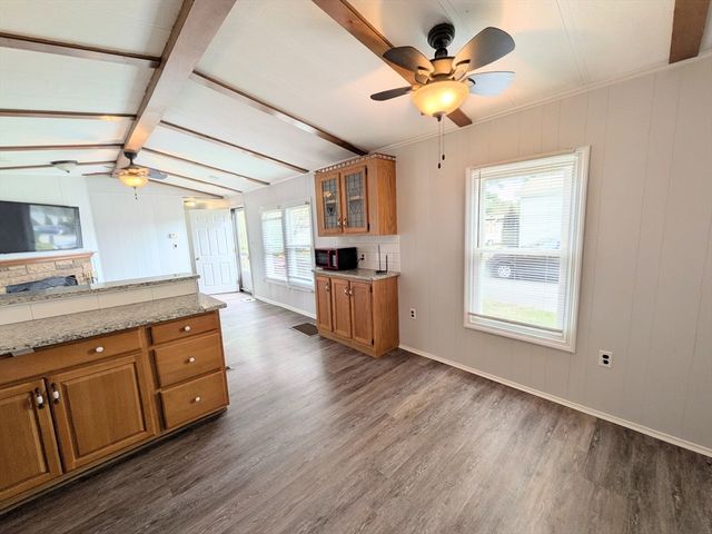 5 Cheryl Lane, Carver, MA 02330
