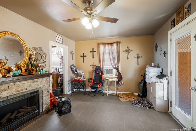 1231 Mogford, San Antonio, TX 78264