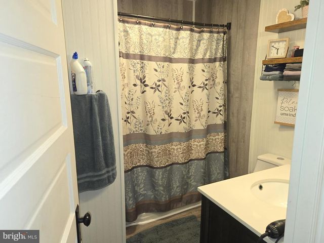 704 4TH ST, Sharptown, MD 21861