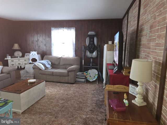 704 4TH ST, Sharptown, MD 21861