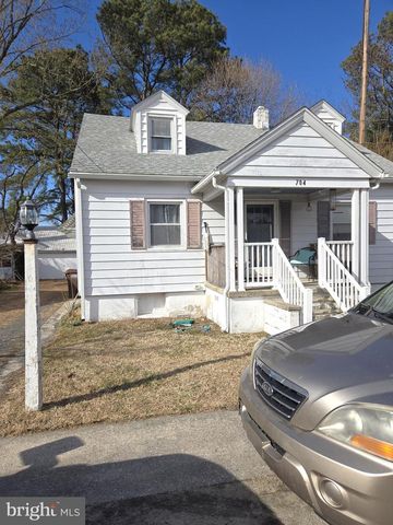 704 4TH ST, Sharptown, MD 21861