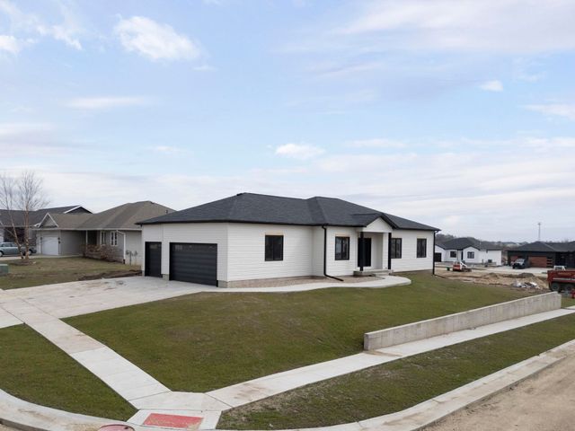 505 Sands Avenue, Janesville, IA 50647