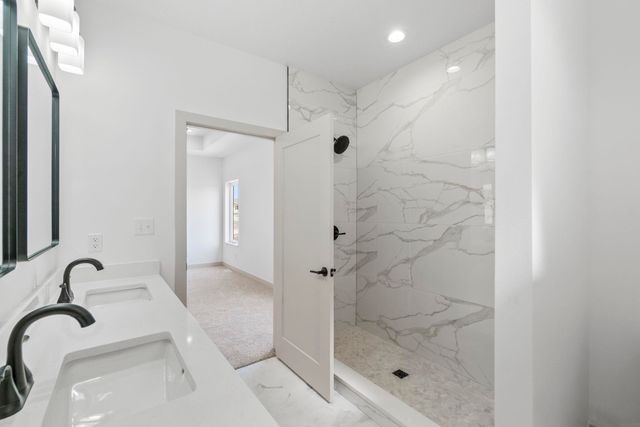 505 Sands Avenue, Janesville, IA 50647