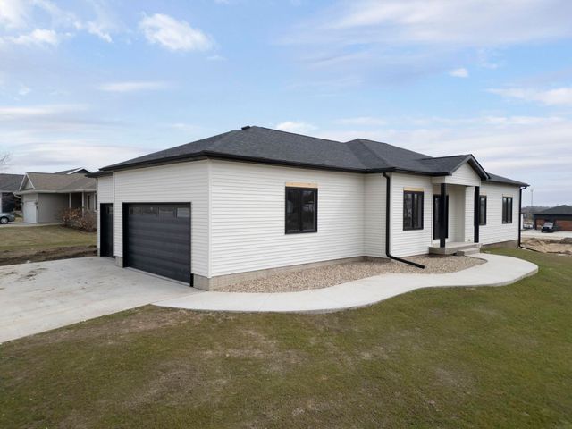 505 Sands Avenue, Janesville, IA 50647