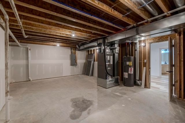 505 Sands Avenue, Janesville, IA 50647