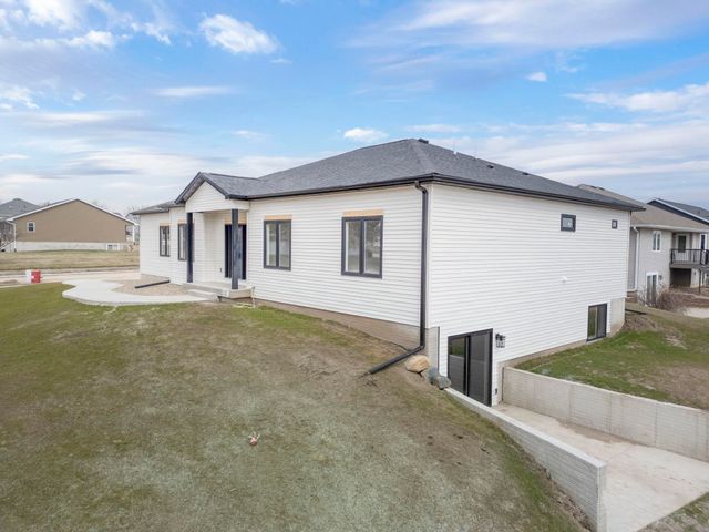 505 Sands Avenue, Janesville, IA 50647