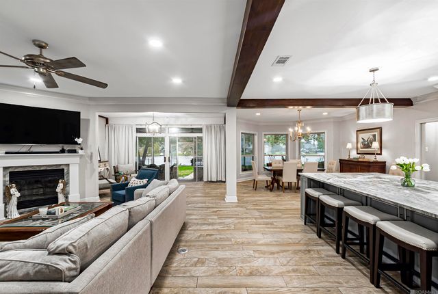 13725 Briarlake Ave, Baton Rouge, LA 70809