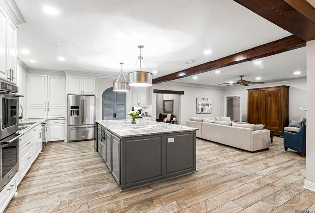 13725 Briarlake Ave, Baton Rouge, LA 70809