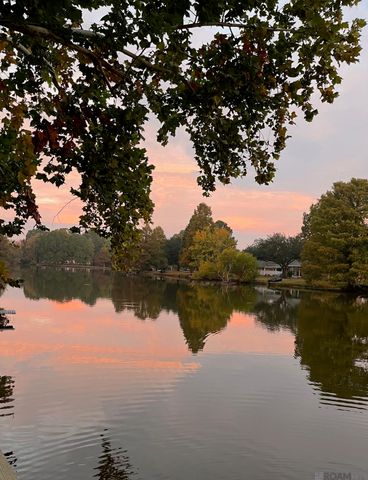 13725 Briarlake Ave, Baton Rouge, LA 70809