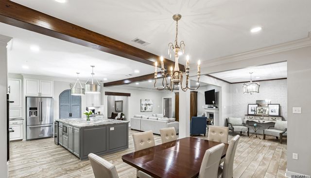 13725 Briarlake Ave, Baton Rouge, LA 70809