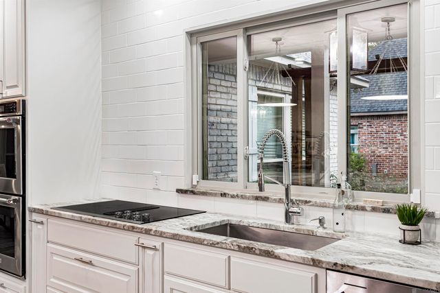 13725 Briarlake Ave, Baton Rouge, LA 70809