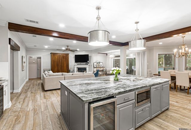 13725 Briarlake Ave, Baton Rouge, LA 70809