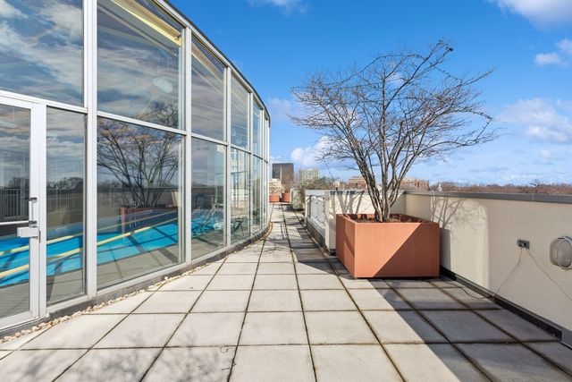 1222 Chicago Avenue 705, Evanston, IL 60202