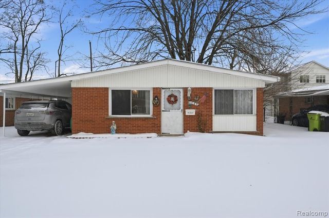 1705 Moulin Avenue, Madison Heights, MI 48071