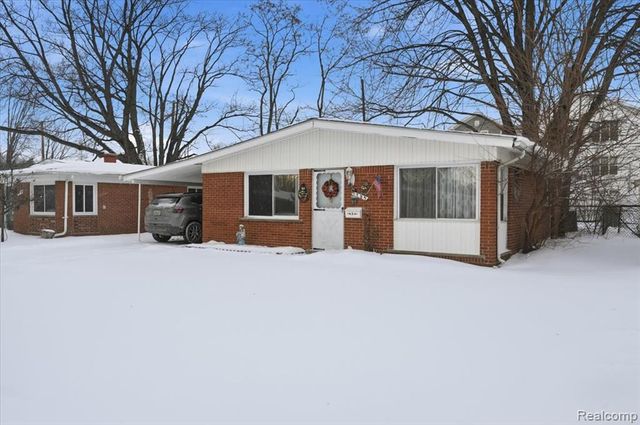 1705 Moulin Avenue, Madison Heights, MI 48071
