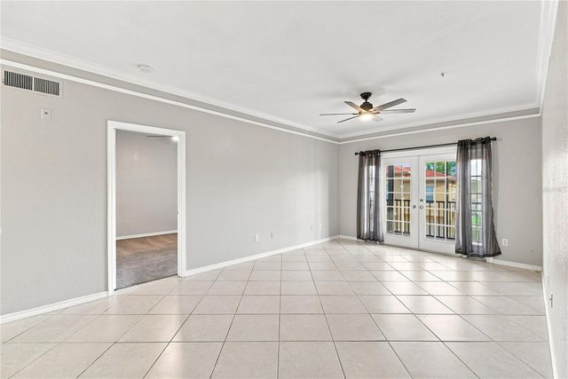 4333 BAYSIDE VILLAGE DRIVE 206, Tampa, FL 33615