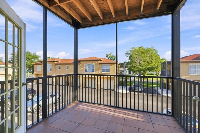 4333 BAYSIDE VILLAGE DRIVE 206, Tampa, FL 33615