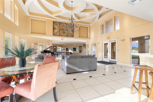4333 BAYSIDE VILLAGE DRIVE 206, Tampa, FL 33615