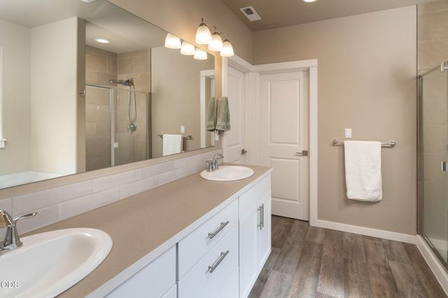 20417 SE Senden Lane, Bend, OR 97702
