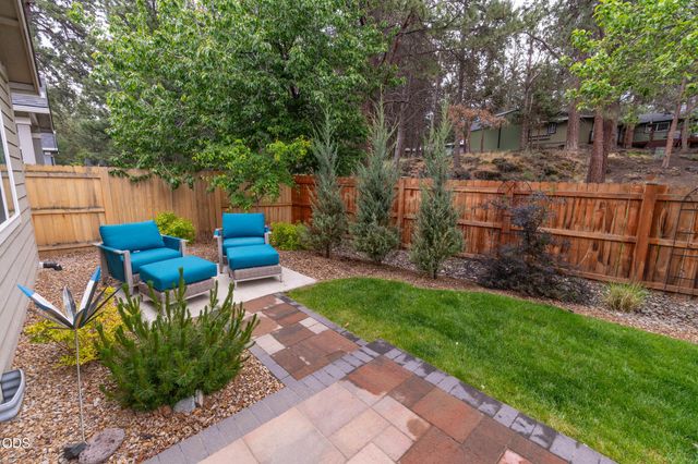 20417 SE Senden Lane, Bend, OR 97702