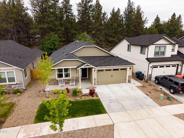 20417 SE Senden Lane, Bend, OR 97702