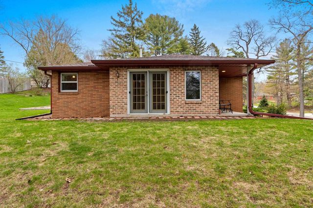 2857 ST ANN DRIVE, Green Bay, WI 54311