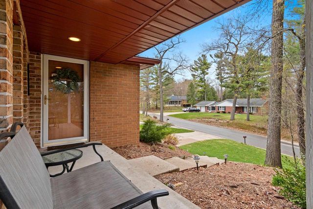 2857 ST ANN DRIVE, Green Bay, WI 54311