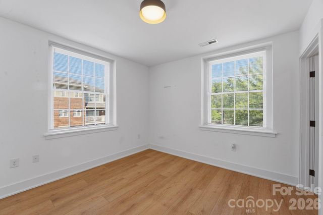 201 Grandin Road 5, Charlotte, NC 28208