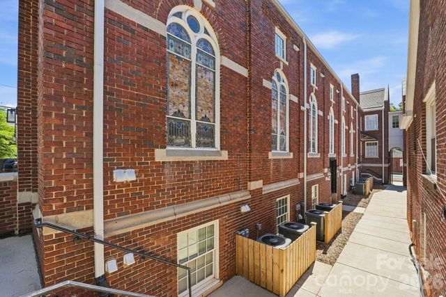 201 Grandin Road 5, Charlotte, NC 28208
