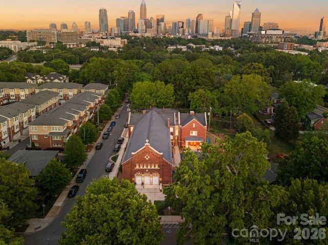 201 Grandin Road 5, Charlotte, NC 28208
