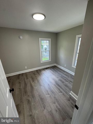 153 S 2ND ST S, Millville, NJ 08332