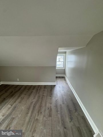 153 S 2ND ST S, Millville, NJ 08332