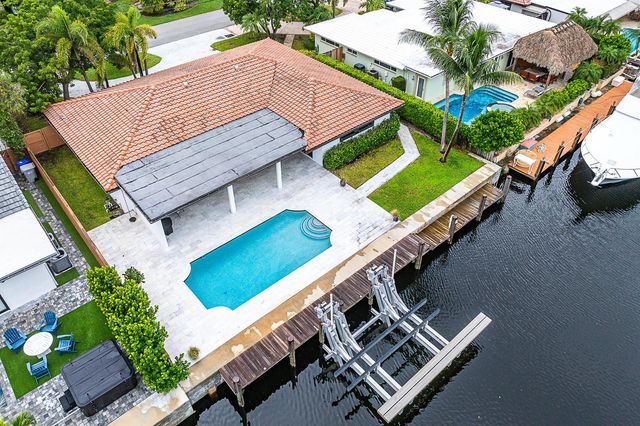 1250 NE 27th Terrace, Pompano Beach, FL 33062