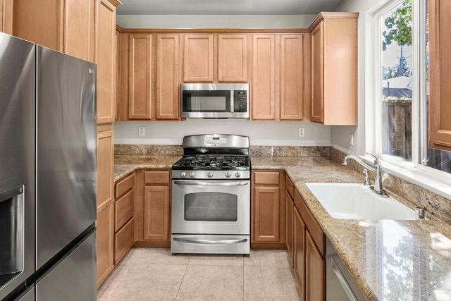 6381 Brando Loop, Fair Oaks, CA 95628