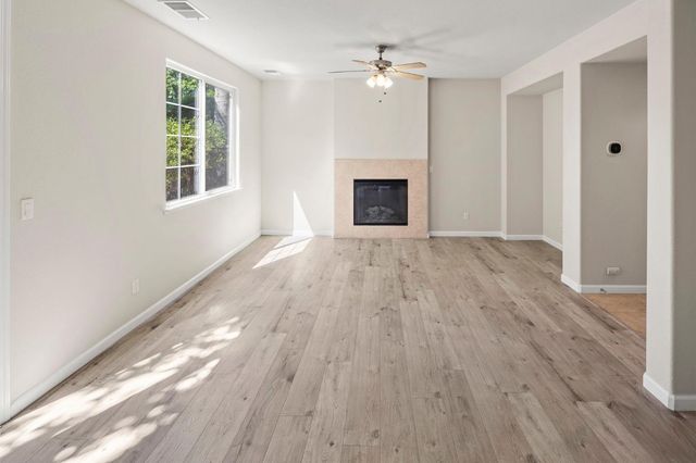 6381 Brando Loop, Fair Oaks, CA 95628