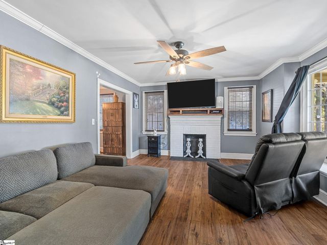 17 Crystal Avenue, Greenville, SC 29605