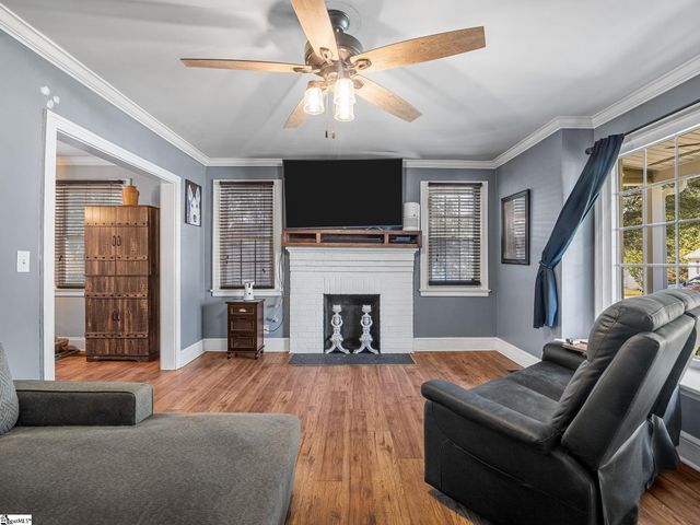 17 Crystal Avenue, Greenville, SC 29605