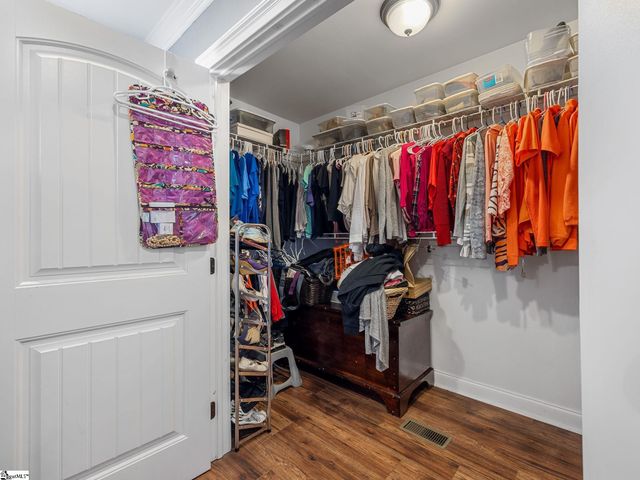 17 Crystal Avenue, Greenville, SC 29605