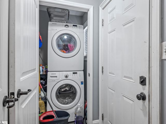 17 Crystal Avenue, Greenville, SC 29605