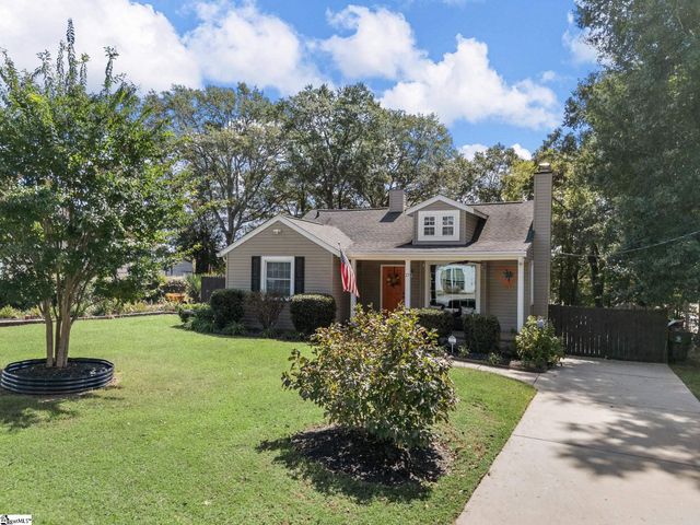 17 Crystal Avenue, Greenville, SC 29605